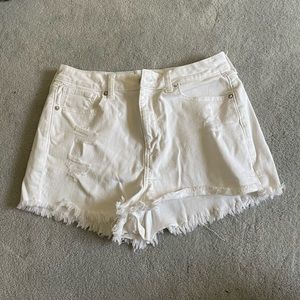 American Eagle White High Rise Mom Shorts